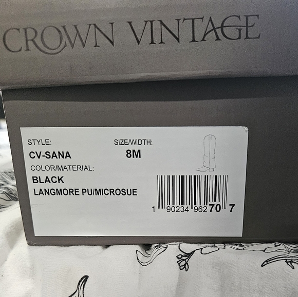 Beautiful boots - Picture 5 of 6